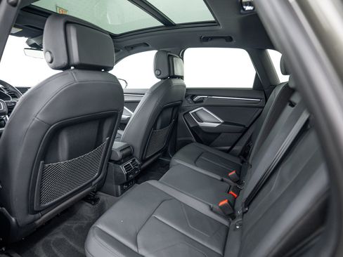 Certified 2022 Audi Q3 2.0T Premium AWD/4WD image 17