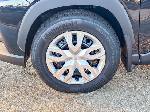 New 2026 Toyota Corolla Cross L image 11