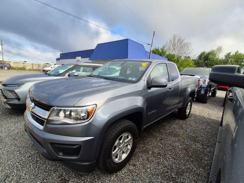 Used 2020 Chevrolet Colorado W/T w/ WT Convenience Package RWD image 4