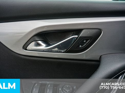 Used 2025 Chevrolet Blazer LT FWD image 55