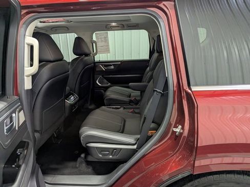 Used 2025 INFINITI QX80 Sensory AWD/4WD image 10