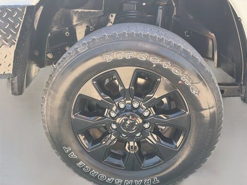 Used 2023 RAM 2500 Tradesman AWD/4WD image 31