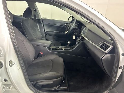 Used 2020 Kia Optima LX FWD image 27