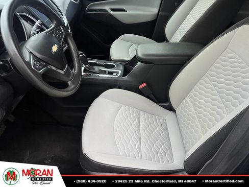 Used 2020 Chevrolet Equinox LS AWD/4WD image 16