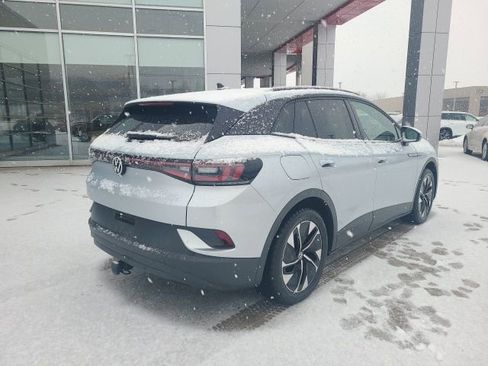 Used 2022 Volkswagen ID.4 Pro S image 7
