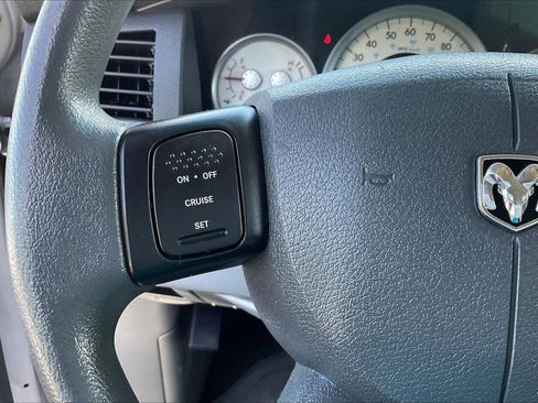 Used 2007 Dodge Durango SLT AWD/4WD image 11