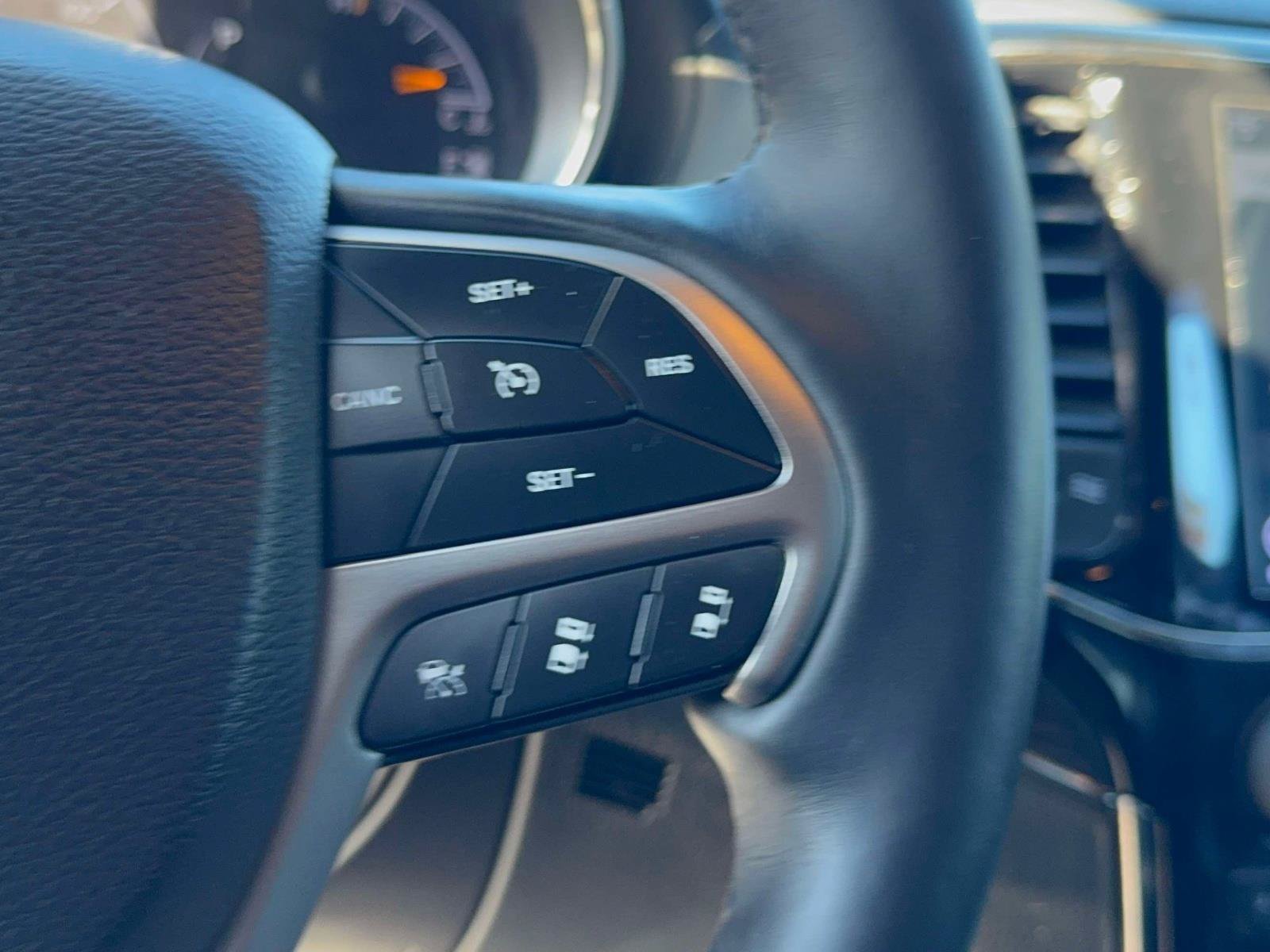 Used 2019 Jeep Grand Cherokee High Altitude AWD/4WD image 15