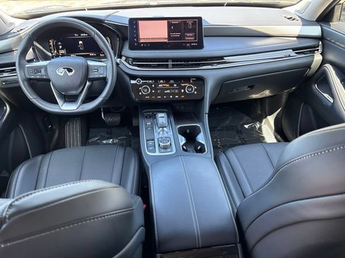 Certified 2026 INFINITI QX60 Luxe w/ Cargo Package FWD image 9