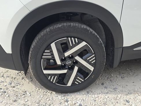 New 2026 Nissan Kicks SV w/ Cold Weather Package FWD image 35