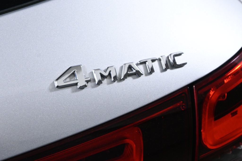 Used 2021 Mercedes-Benz GLA 250 4MATIC image 40