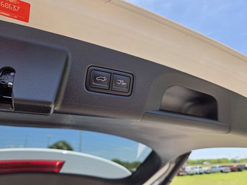Used 2025 Kia Telluride SX X-Line AWD/4WD image 30