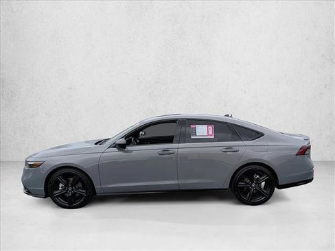 Certified 2025 Honda Accord Sport image 9