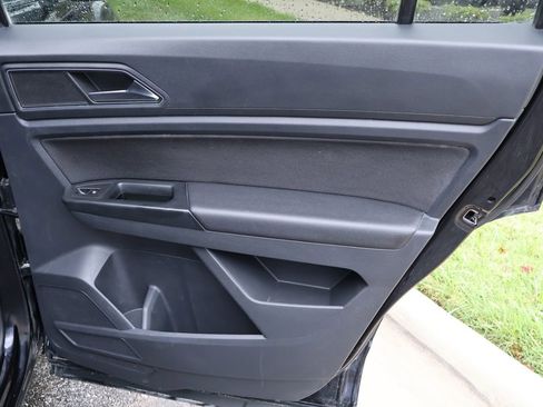 Used 2019 Volkswagen Atlas S image 16