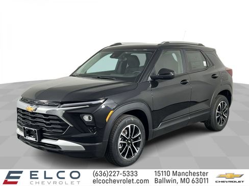 Certified 2025 Chevrolet TrailBlazer LT w/ LT Cold Weather Package FWD image 1