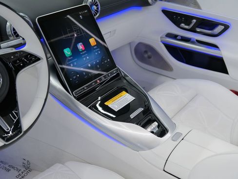 Used 2026 Mercedes-Benz Maybach SL 680 image 31