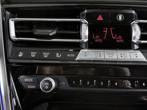 Used 2021 BMW M850i xDrive Coupe w/ Driving Assistance Package image 31