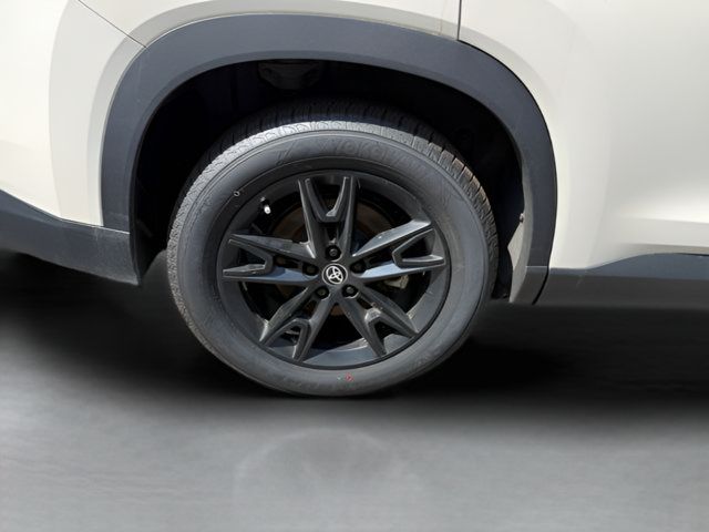 Used 2024 Toyota Grand Highlander AWD image 29