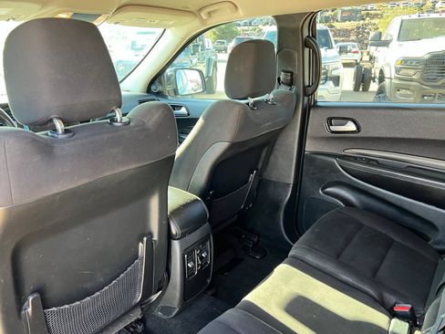Used 2022 Dodge Durango SXT w/ Anodized Platinum Package image 19