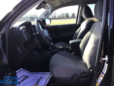 Used 2023 Toyota Tacoma SR image 24