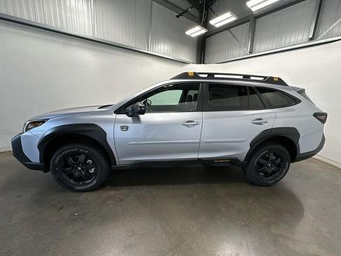 Certified 2025 Subaru Outback Wilderness AWD/4WD image 2