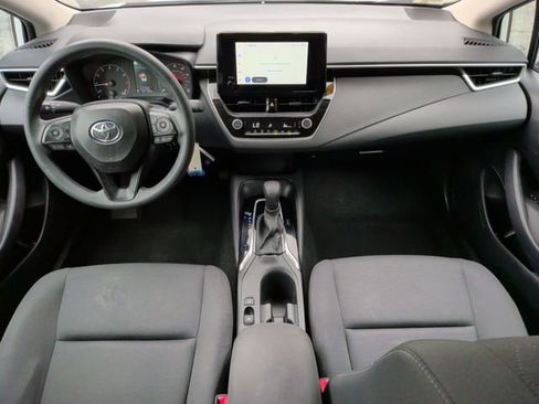 Used 2024 Toyota Corolla LE FWD image 30