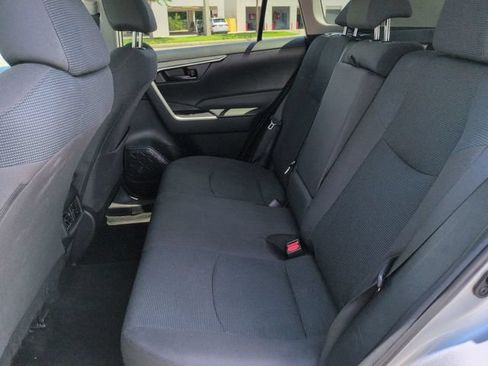 Certified 2022 Toyota RAV4 LE FWD image 14