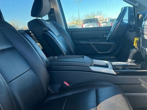Used 2015 Nissan Titan PRO-4X w/ Pro-4x Luxury Package image 3