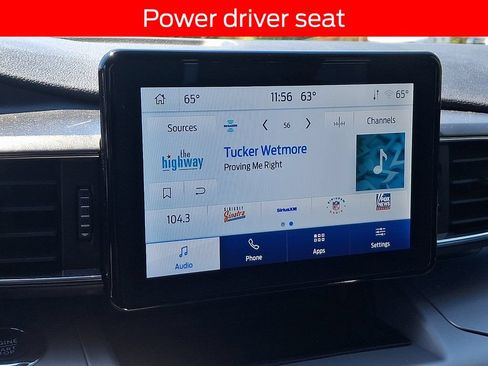 Certified 2022 Ford Explorer XLT w/ Equipment Group 202A AWD/4WD image 17