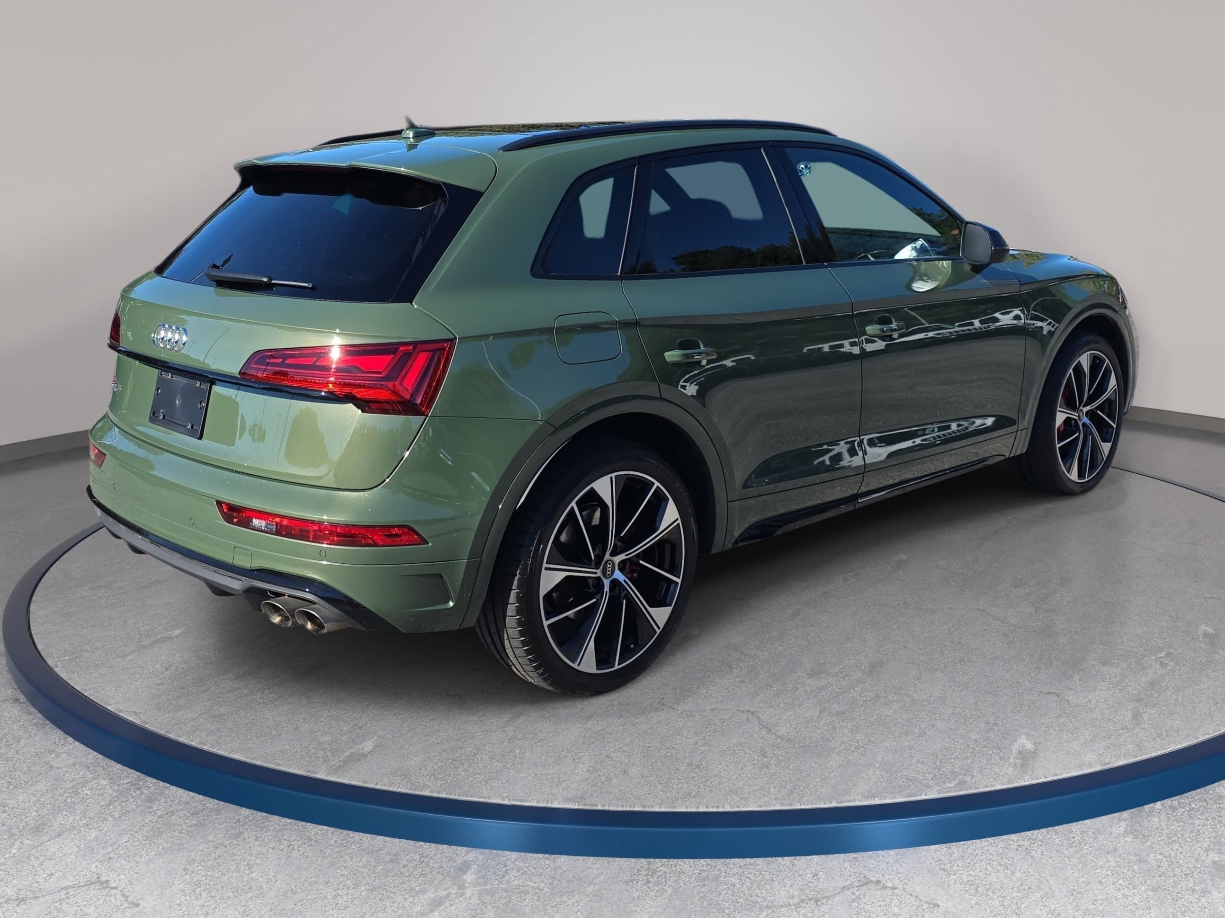 Used 2024 Audi SQ5 Premium Plus AWD/4WD image 5