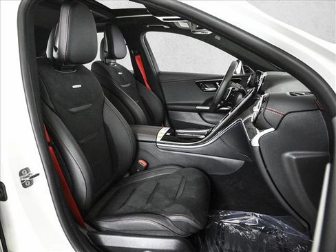 Certified 2025 Mercedes-Benz C 43 AMG 4MATIC Sedan image 22