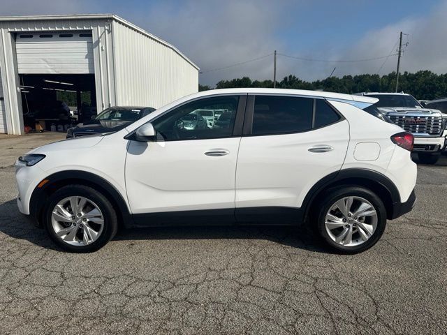Used 2025 Buick Encore GX Preferred FWD image 2