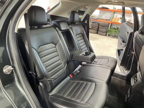 Used 2015 Ford Edge SEL w/ Equipment Group 201A image 21