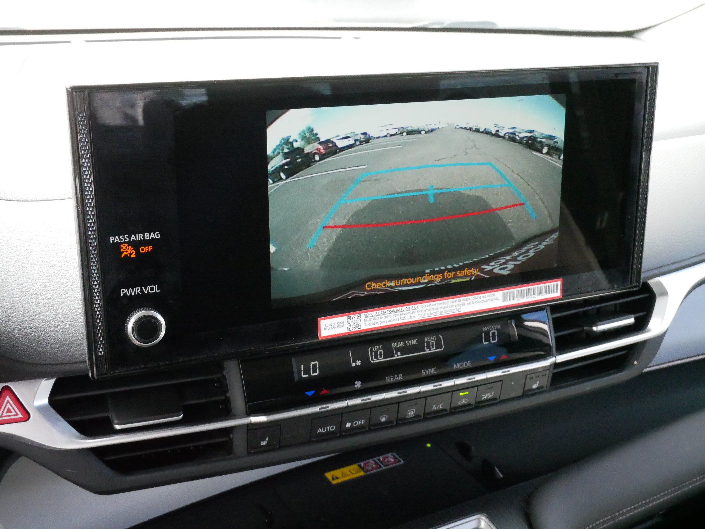 Certified 2025 Toyota Sienna XLE w/ XLE Plus Package AWD/4WD image 31