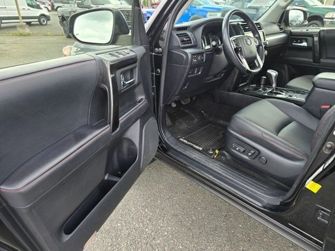 Used 2020 Toyota 4Runner TRD Off-Road Premium image 23