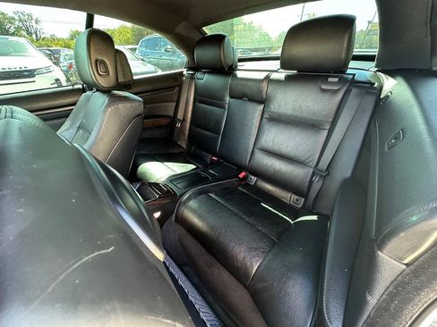 Used 2013 BMW 335i Convertible image 16