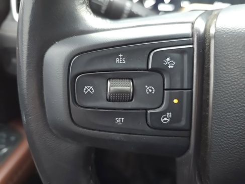 Used 2023 GMC Yukon Denali Ultimate image 13