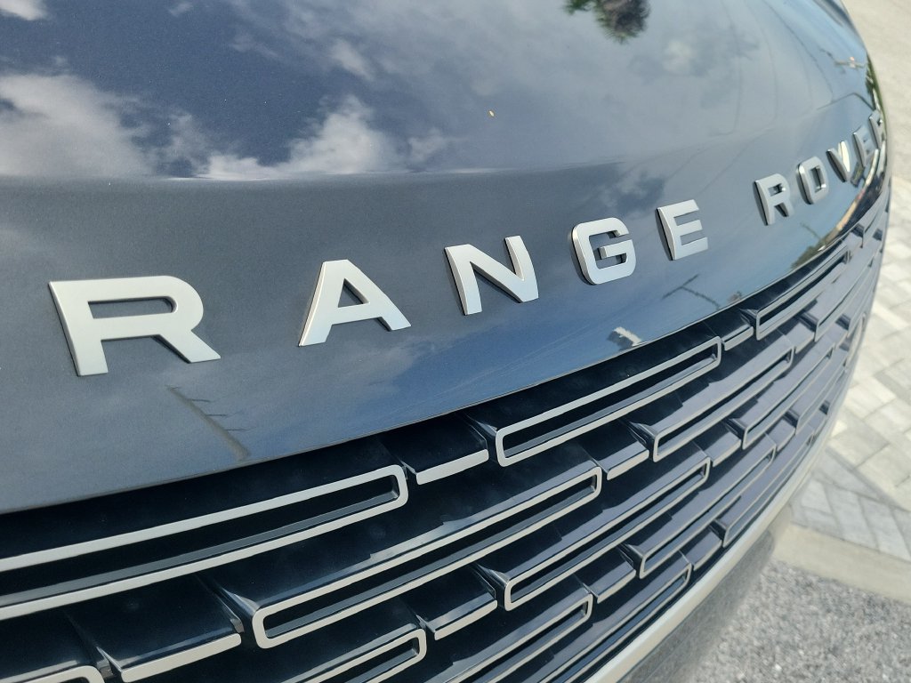 New 2026 Land Rover Range Rover SE AWD/4WD image 9