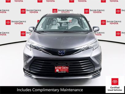 Certified 2025 Toyota Sienna LE