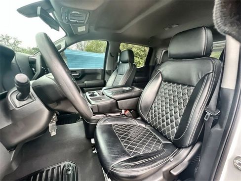 Used 2022 Chevrolet Silverado 1500 Custom Trail Boss image 17