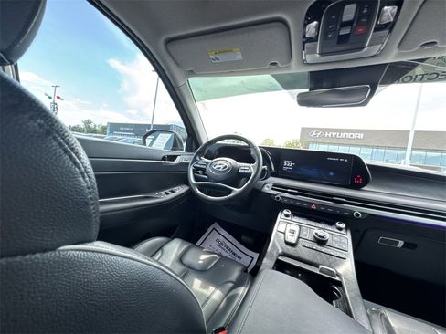 Used 2024 Hyundai Palisade Limited image 15