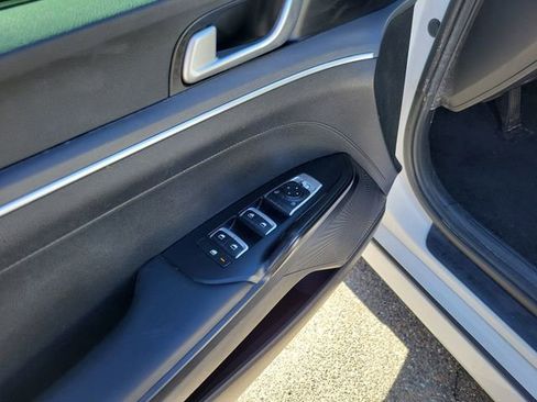 Used 2024 Kia K5 LXS image 10