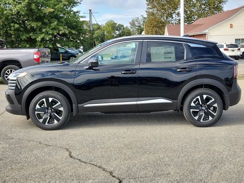 New 2026 Nissan Kicks SV w/ Cold Weather Package image 5