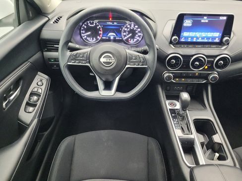 Used 2024 Nissan Sentra SV FWD image 29