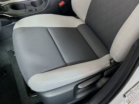 Certified 2025 Toyota Corolla LE image 21