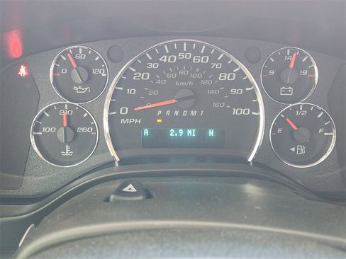 New 2025 Chevrolet Express 3500 LT w/ LT Preferred Equipment Group image 12