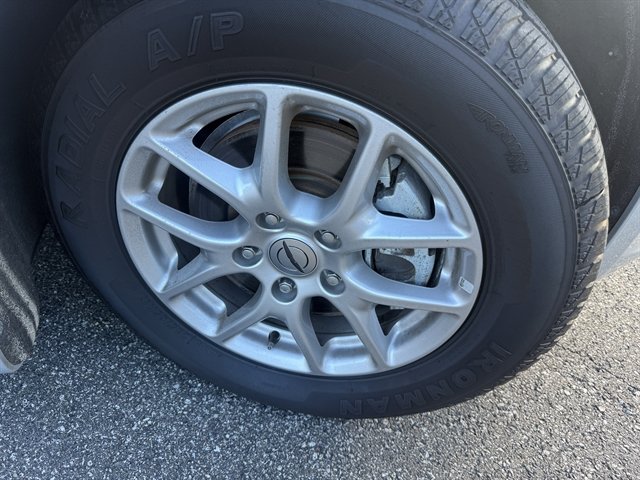 Used 2024 Chrysler Pacifica Touring-L FWD image 6