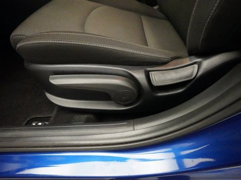 Used 2023 Kia Forte LXS image 28