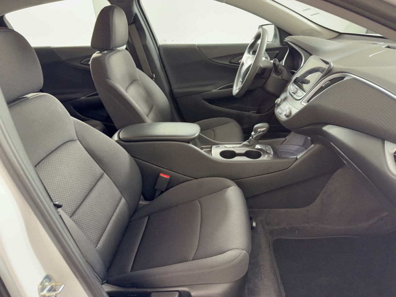 Used 2023 Chevrolet Malibu LS w/ Driver Confidence Package FWD image 33