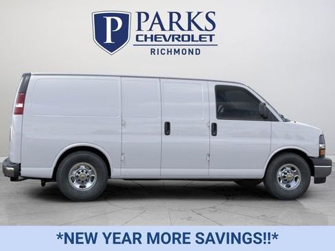 New 2025 Chevrolet Express 2500 w/ Driver Convenience Package image 5