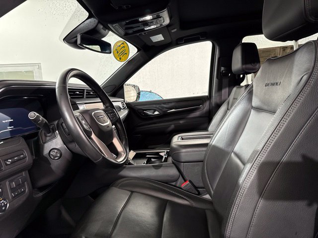 Used 2023 GMC Yukon Denali w/ Max Trailering Package AWD/4WD image 16